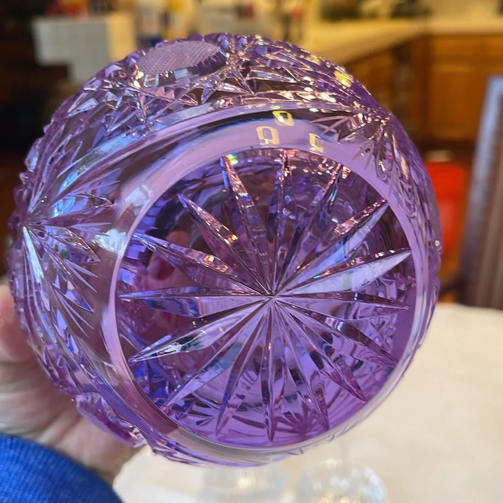 Rare high quality Purple Cut Glass Vase, rosebowl change color under LED light